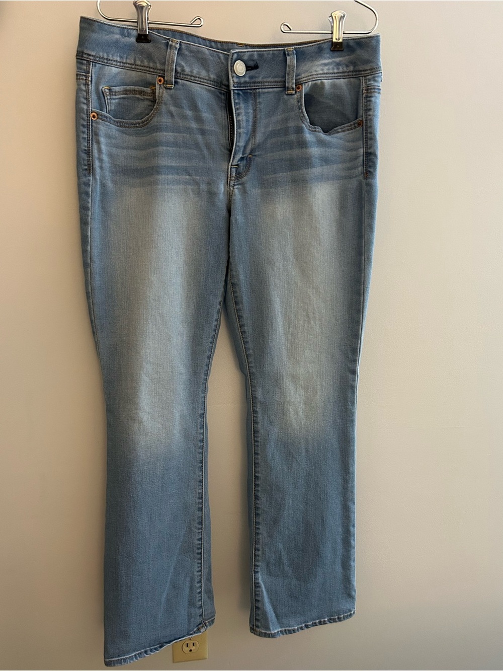 American Eagle Light Blue Women's 14 Short Kick Boot Flare Stretch Denim Jeans
